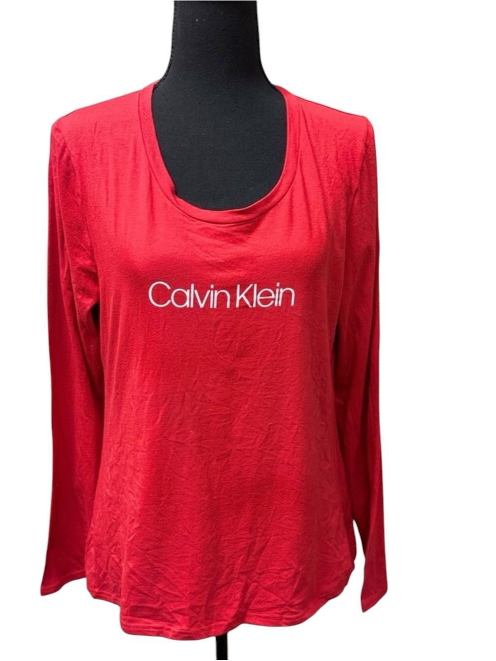 Calvin Klein Women's Red Long Sleeve Top. Size Large. Soft & Stylish
